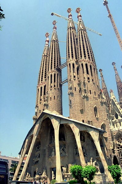 Barcelona Highlights Half Day Small Group Tour - Montjuïc Views and the MNAC Stop You Can Actually Use