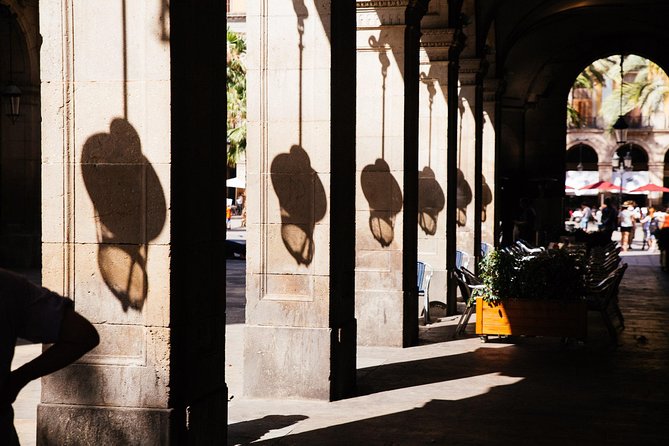 Barcelona Highlights & Hidden Gems Private Tour - Plaça Reial: a free square stop that actually feels like a break