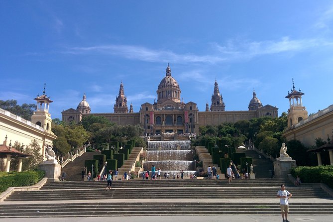 Barcelona Highlights Private Tour in a chauffeured Mercedes-Benz - Price, inclusions, and where the extra spending may appear