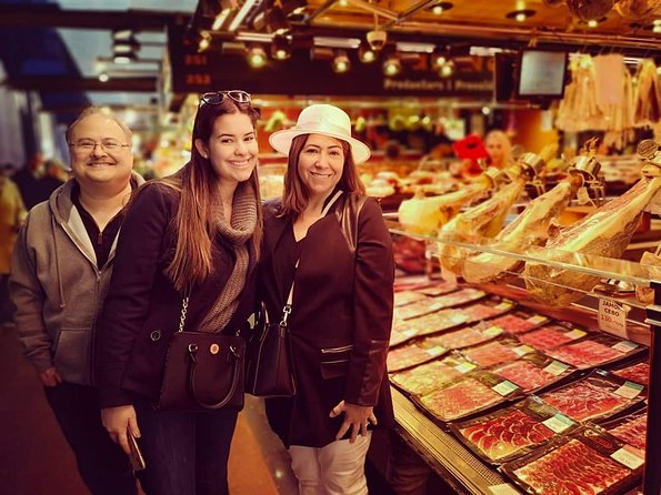 Barcelona Highlights & Secrets Private Tour with Tapa & Drink - From Las Ramblas to Palau Guell: the Raval-Gaudi bridge