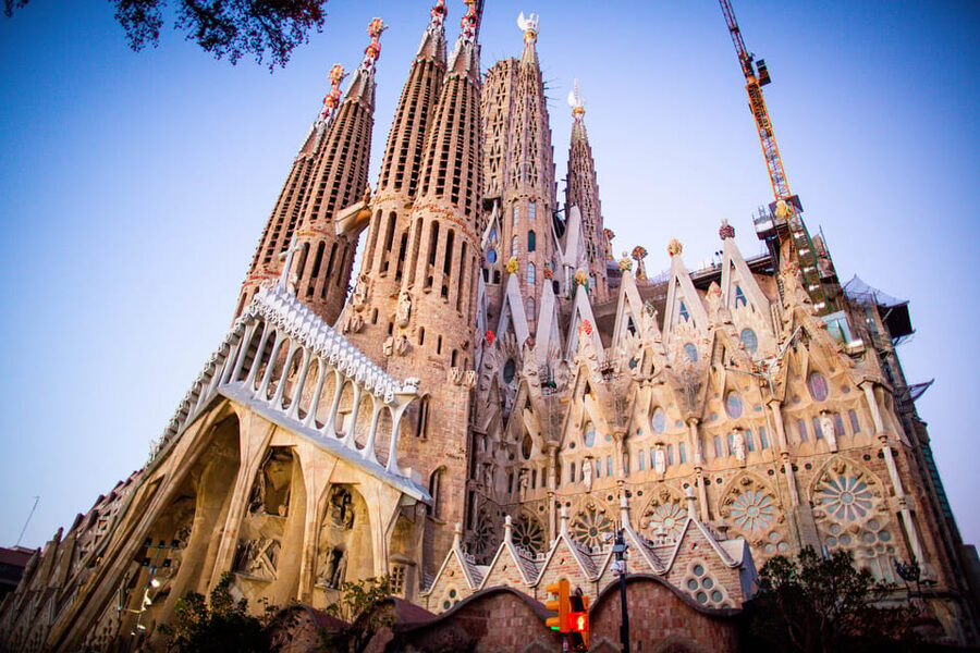Barcelona Highlights: The Best of Gaudi On Segway - Key Points You’ll Feel Right Away