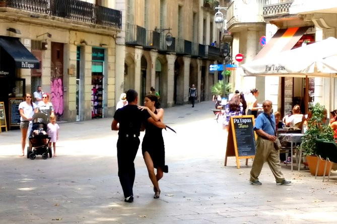 Barcelona Highlights with a Local Friend - Gothic Quarter and Barcelona Cathedral: learning the city’s layers without getting lost