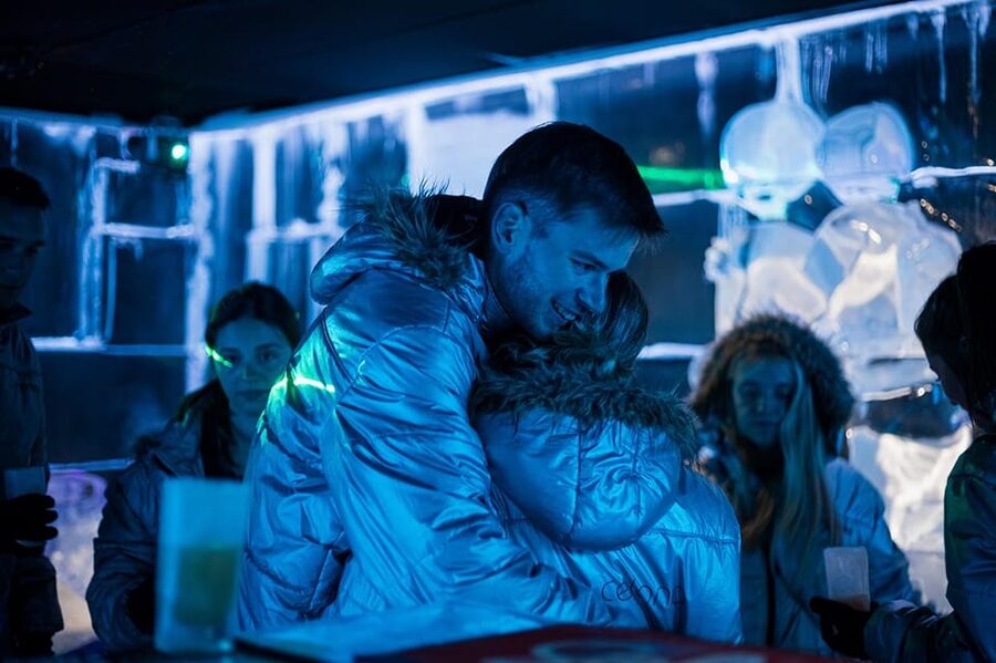 Barcelona: Ice Bar and Terrace Drinks Romantic Package - Key highlights you’ll care about