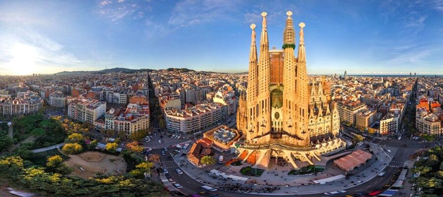 Barcelona in a Day Full-Day Sightseeing Private Tour - Price, Pace, and Guide Quality: Getting Value From a Private Day