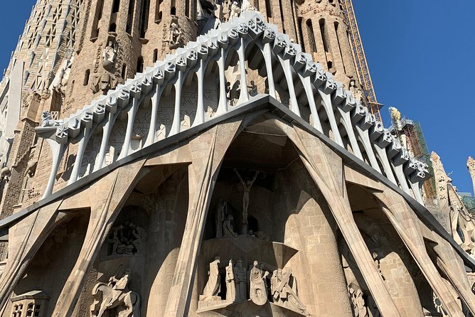 Barcelona in One Day: Gaudí, Gothic Quarter &Tapas (Private Tour) - Plaça Nova: Roman clues under giant alphabet letters