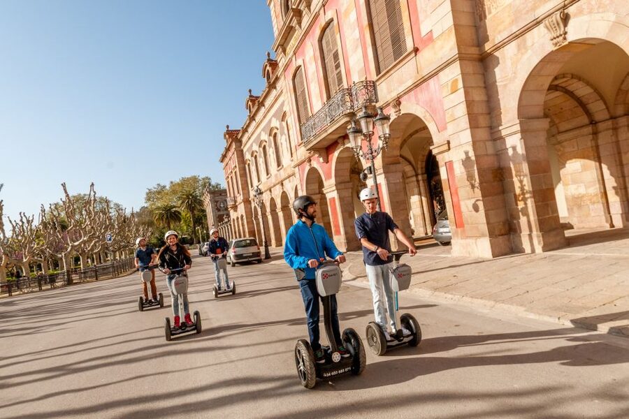 Barcelona Insiders Segway Tour 1.5h - La Ciutadella Parc: swapping speed for scenery