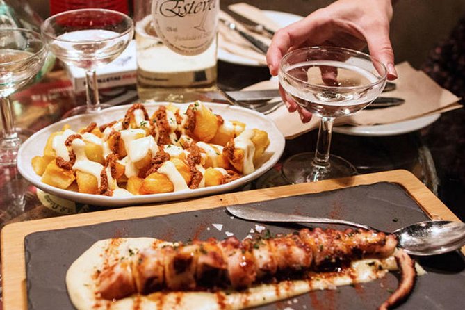 Barcelona: La Boqueria Food, Wine & History Walking Tour - Santa Maria del Mar: a short stop that still lands