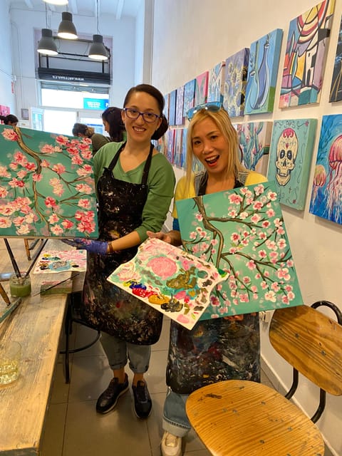 Barcelona: Learn to paint, sip wine, enjoy snacks & music - Who this is for, and who should choose something else