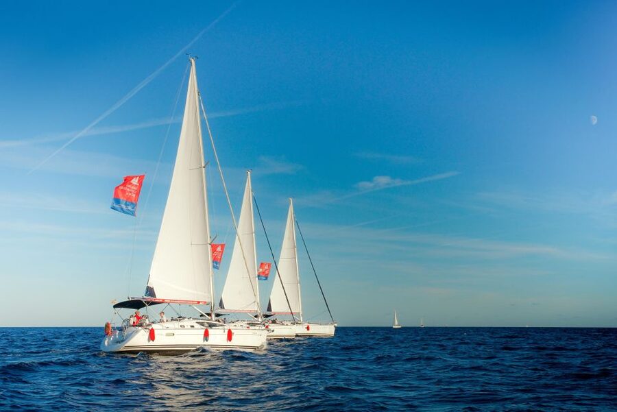 Barcelona: Light Brunch Sailing Experience with Drinks - Should You Book This Light Brunch Sailing Experience?