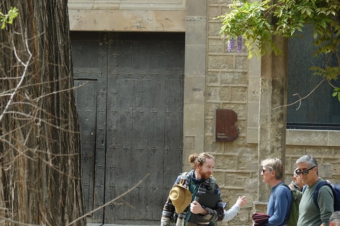 Barcelona Literary Tour - Beyond Orwell and Hemingway - Why a literary walk makes Barcelona click fast