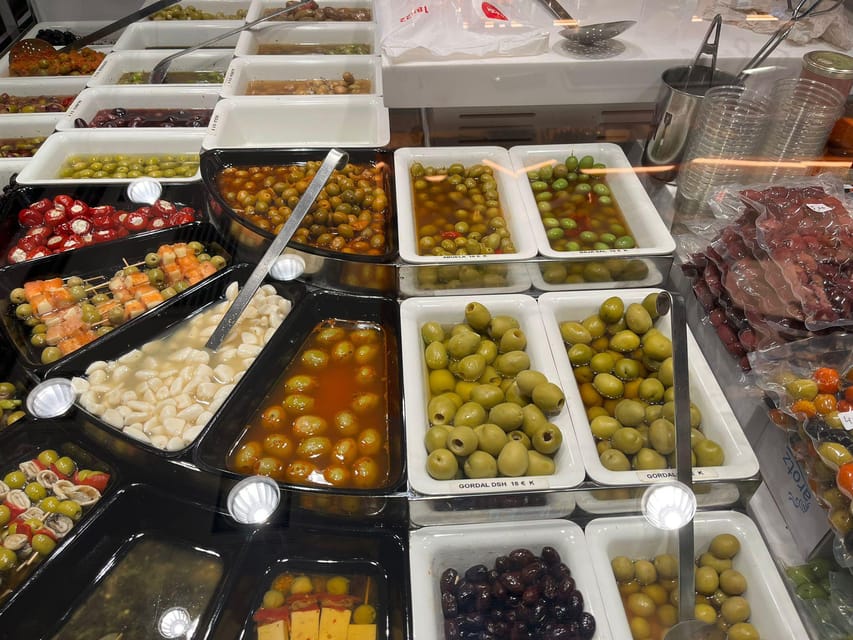 Barcelona: Local Market & Street Food Walking Tour - How the guide turns tastings into real context