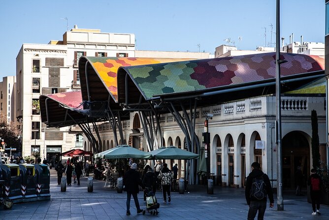 Barcelona Markets Tour - Stop 3: Mercado de Santa Caterina, architecture plus monastery ruins