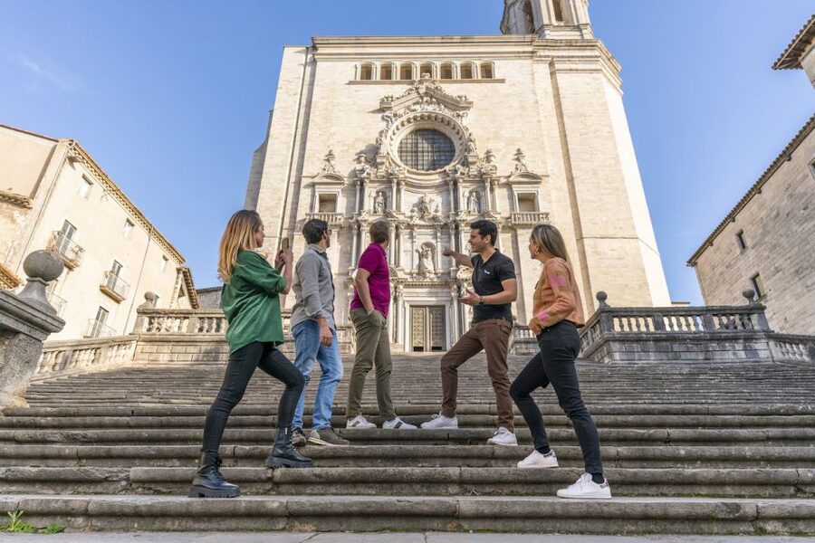 Barcelona: Montserrat, Girona & Costa Brava Guided Day Trip - Price and value: what $129 gets you, and where you feel the tradeoffs