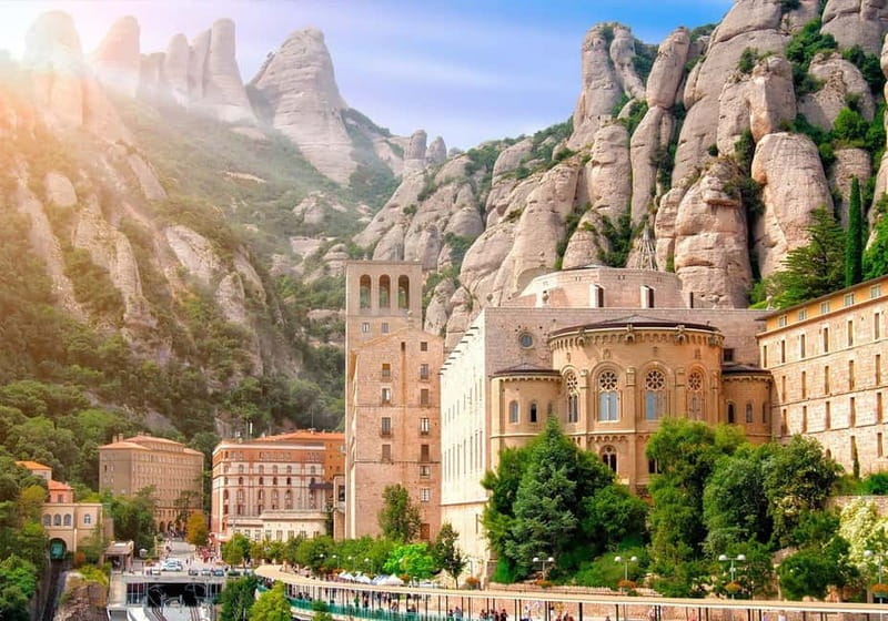 Barcelona: Montserrat Monastery and Black Madonna Day Trip - Why Montserrat feels like a fast reset from Barcelona