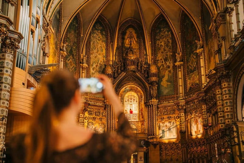 Barcelona: Montserrat Monastery and Black Madonna Day Trip - Small-group comfort: why it changes the experience