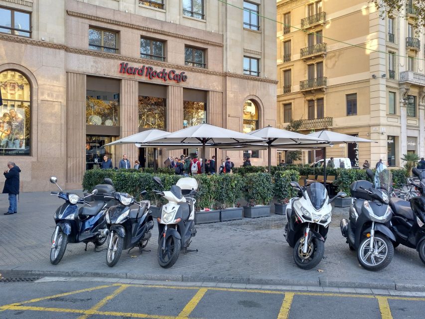 Barcelona: Montserrat & Sagrada Familia Guided Tour - Using your time well: Montserrat wandering and the 2-hour Barcelona break