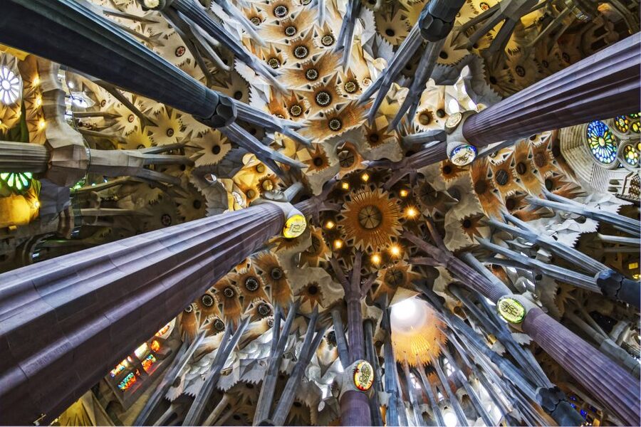 Barcelona: Montserrat & Sagrada Familia Guided Tour - Who this tour suits best, and who should think twice