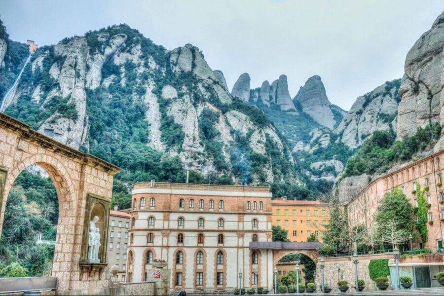 Barcelona: Montserrat Tour with Transport & Basilica Option - Practical Advice: Making the Most of Your Three Hours