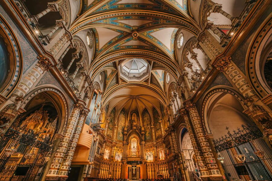 Barcelona: Montserrat Visit & Lunch at Farmhouse Small Group - Key Things I’d Tell a Friend Before You Go
