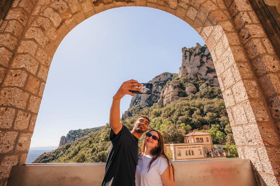 Barcelona: Montserrat Visit & Lunch at Farmhouse Small Group - Price and Value at $110: What You Get for the Money