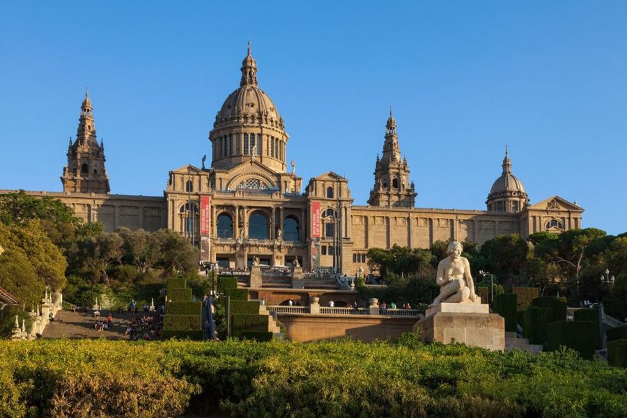 Barcelona: Museu Nacional d'Art de Catalunya Entrance Ticket - Price and value: why $14 for art plus audio feels fair
