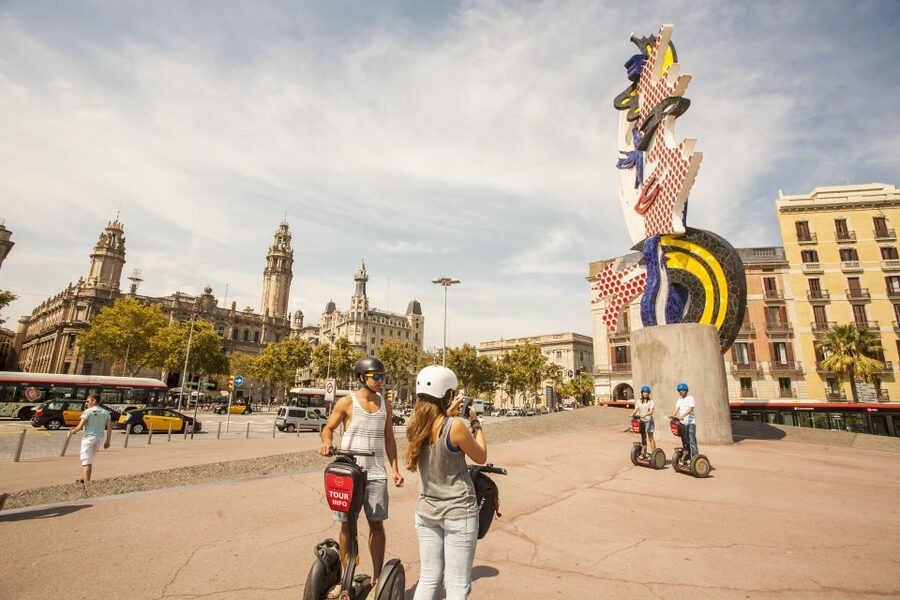 Barcelona: Old Port and Gothic Quarter Guided Segway Tour - Key things I’d pin to your map before you go