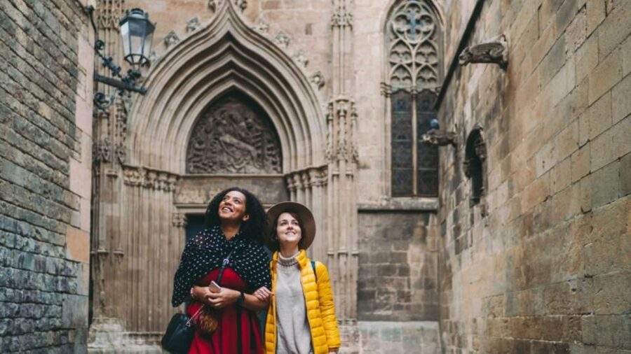 Barcelona Old Town Private Walking Tour with Local Historian - Key Points You Should Know Before You Go