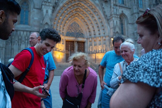 Barcelona Old Town Tapas Tour: Vermouth, Bites & Hidden Gems - Placa Sant Felip Neri and Pont del Bisbe: quiet squares and street-level legends