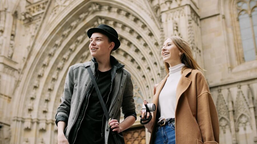 Barcelona: Old Town Walking Tour with Optional Casa Batlló - Price and Timing: What $18 Buys You in Real Sightseeing