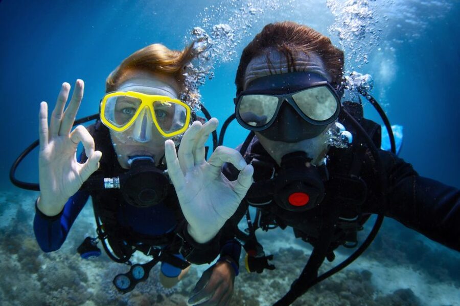 Barcelona: PADI Discover Scuba Diving - The 35-Minute Briefing That Actually Makes Things Click