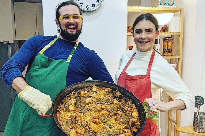 Barcelona : Paella Cooking Experience + Boqueria Market Exclusive Tour - Starting point at Carrer de la Boqueria 27 (and what to expect)