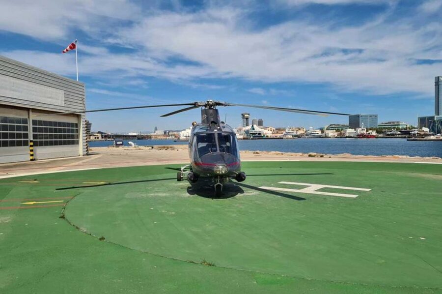 Barcelona: Panoramic Helicopter Flight & Boat Transfer - Getting there from Bus Nautic (and why no hotel pickup is a feature)