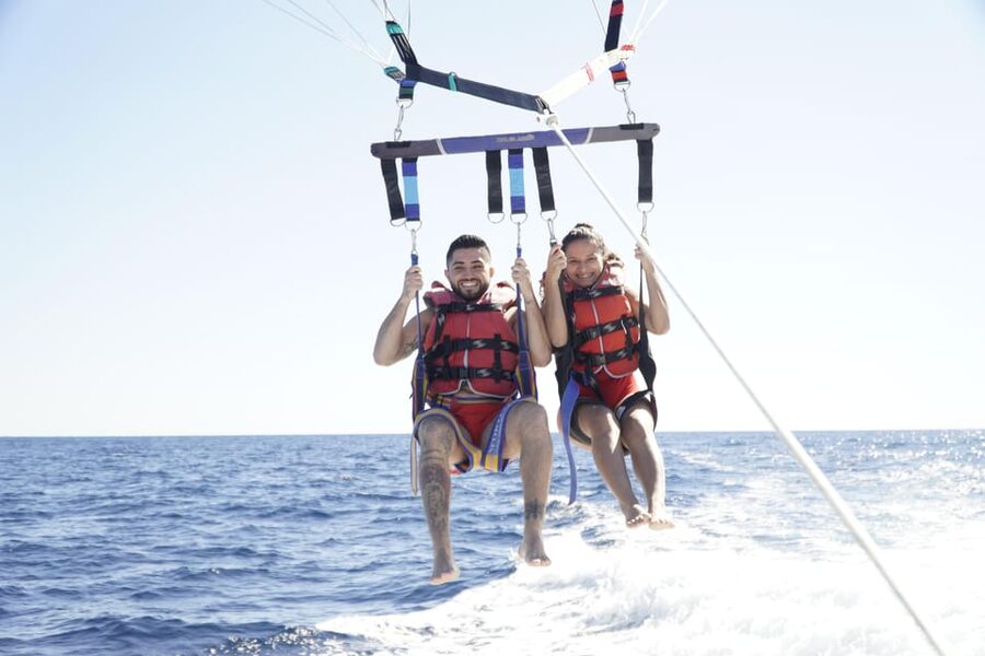 Barcelona: Parasailing with 360º Panoramic Skyline Views - Price and Value: What $100 Gets You, and What Costs Extra