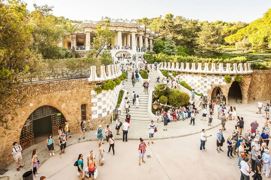 Barcelona: Park Güell Admission Ticket - Pace, walking, and comfort: the steep part no one should ignore