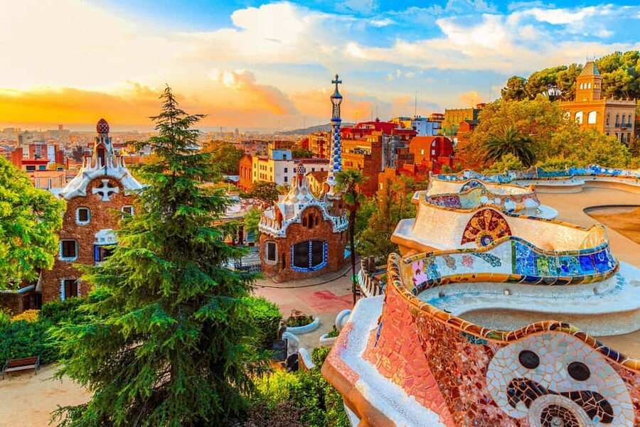Barcelona: Park Güell Guided Tour with Fast-Track Ticket - Why this Park Güell tour is good value at $36