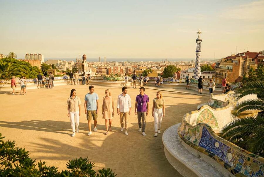 Barcelona: Park Güell Guided Tour with Fast-Track Ticket - After the 1.5-hour tour: how to keep your momentum