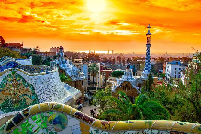 Barcelona: Park Guell Guided Tour with Skip the Line Ticket - The guide experience: stories, design logic, and real context