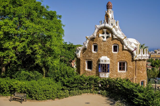 Barcelona Park Guell Private Tour - Learning Gaudí Faster, With Names Like Ana and Isaac in the Mix