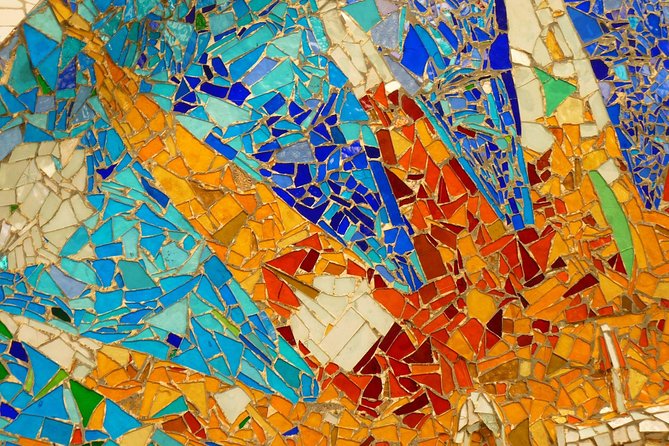 Barcelona: Park Guell Skip the Line Guided Tour - Meeting point reality check: timed entry and the park “maze” problem