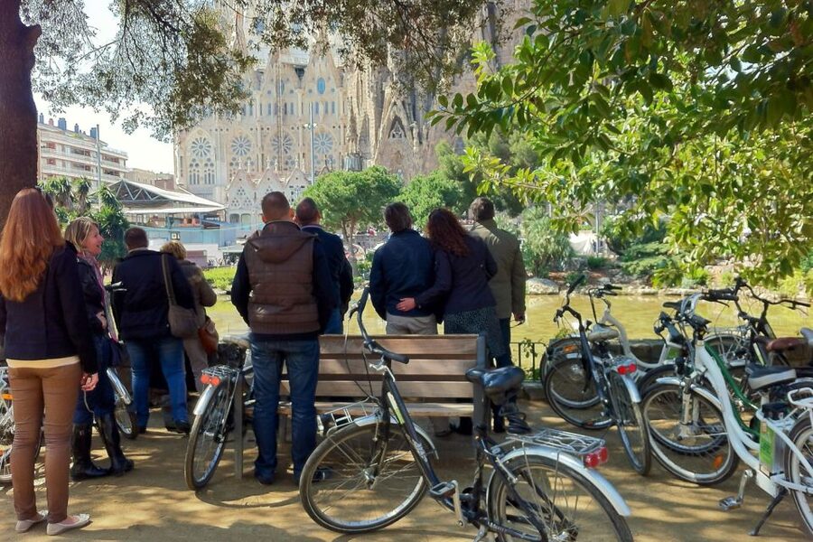 Barcelona: Personalized Private E-Bike Tour - Key points before you go