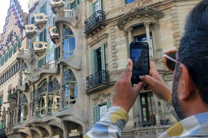 Barcelona Photo Highlights eBike Small Group Tour - Art and Museums Without the Full Commitment: Museu Nacional d’Art and Miró