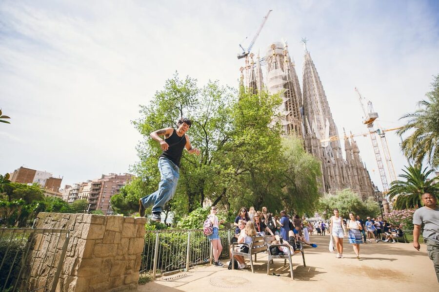 Barcelona: Photographic Madness at the Sagrada Familia - Posing Direction That Helps You Look Comfortable
