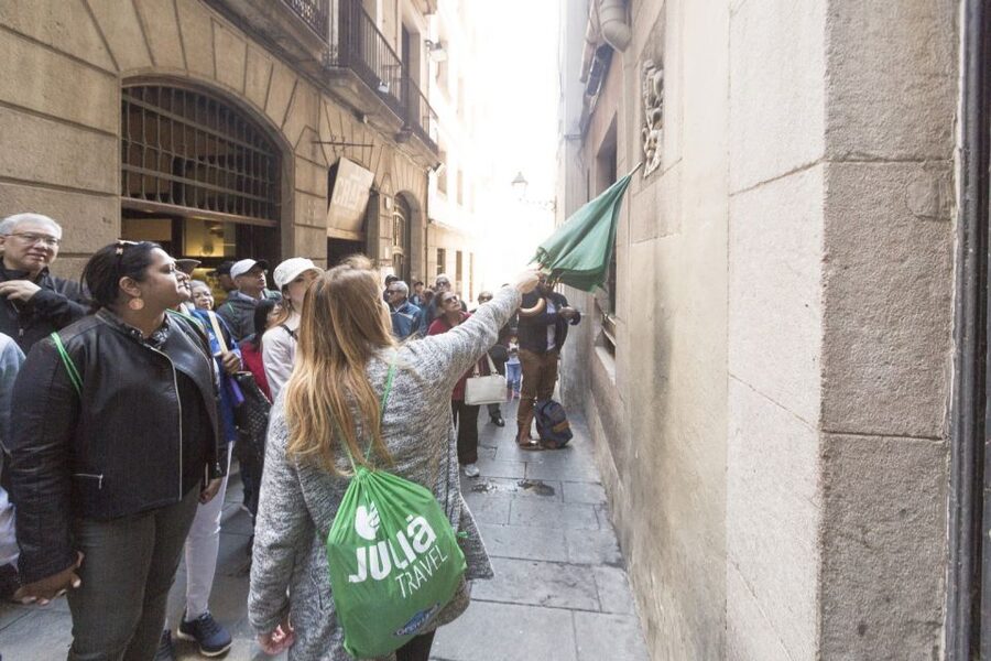Barcelona: Picasso Museum Guided Tour - Small Groups, a Radio System, and a Pace You Can Follow