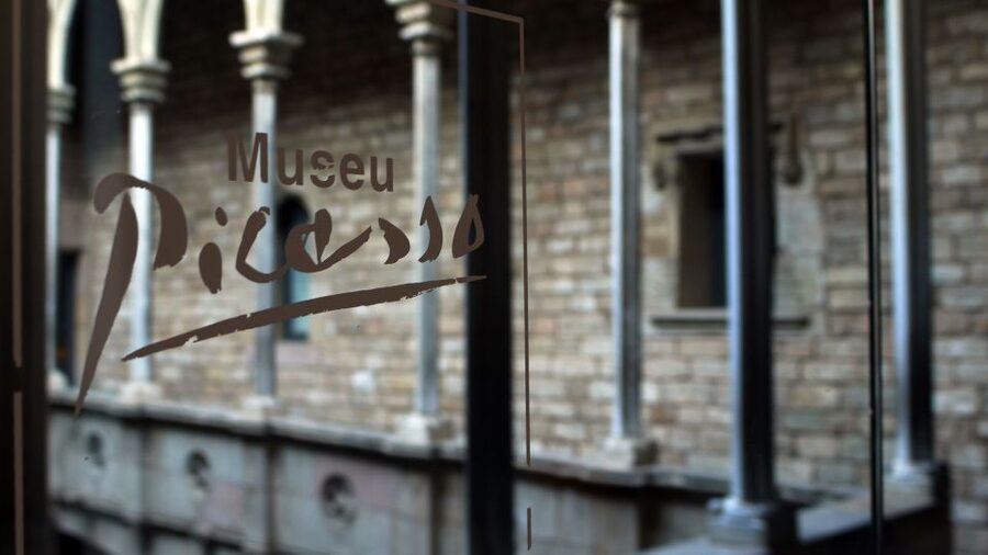 Barcelona: Picasso Museum Guided Tour - The Guided Flow: From Picasso’s Youth to His Last Works