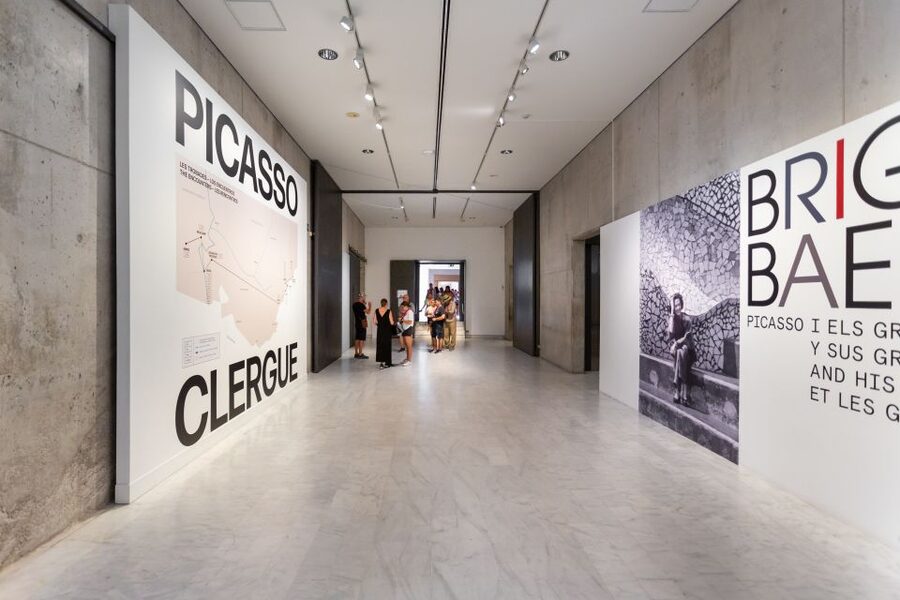 Barcelona: Picasso Museum Skip-the-Line Guided Tour - Skip-the-line tickets, plus a tight 90-minute plan