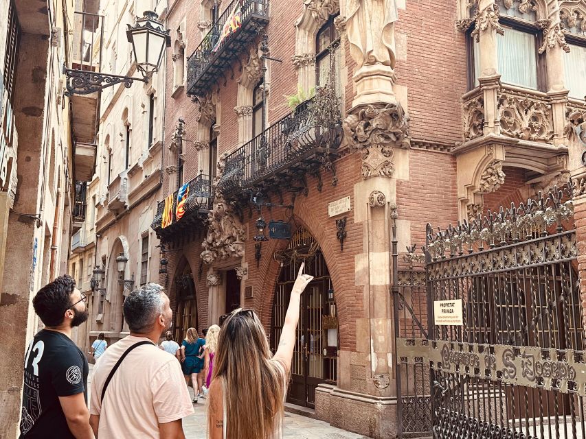 Barcelona: Picasso's Barcelona & Picasso Museum Walking Tour - Pacing and group dynamics, and how to make it work for you