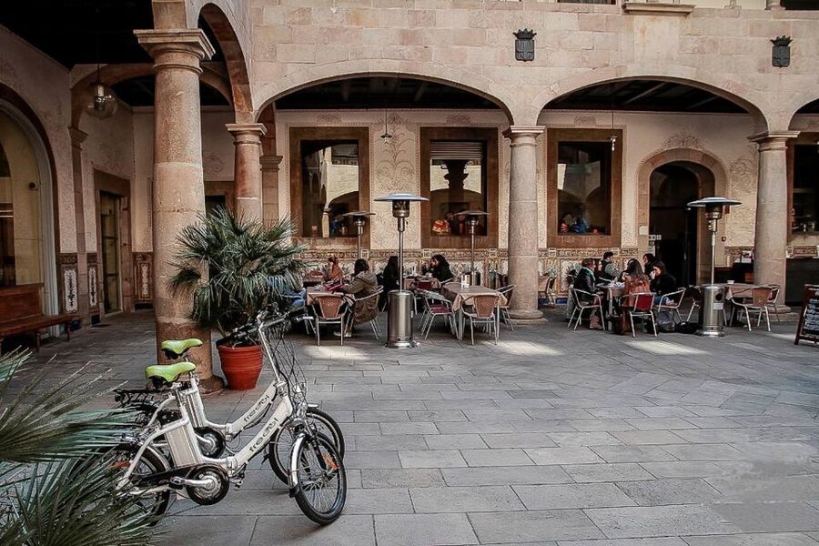 Barcelona: Private 5 Neighborhoods Tour by Electric Bike - L’Eixample and Passeig de Gràcia, Where Modernisme Shows Its Muscle