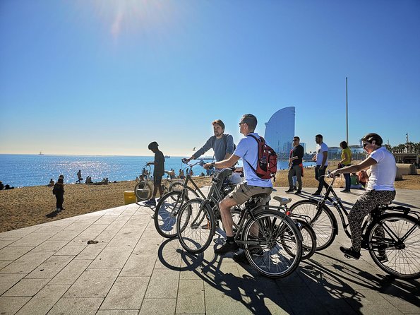 Barcelona: Private Bike/eBike Tour & Sagrada Familia Tickets - Why this private bike and eBike route fits Barcelona