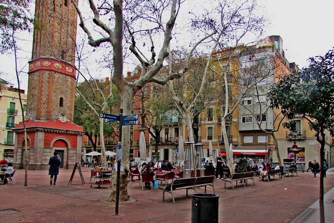 Barcelona Private Bike Tour - Barceloneta finish at the beach: sea breeze, chiringuitos, and the finale view