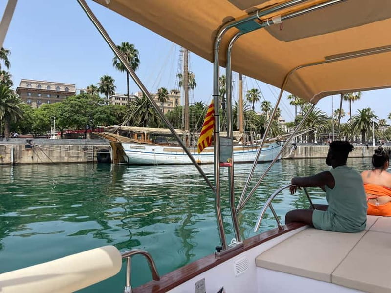 Barcelona: Private Classic Yacht Tour with Drinks - Key highlights worth knowing